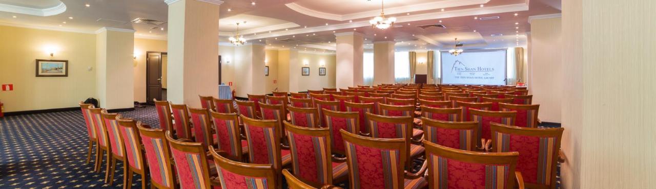 Grand Tien Shan Hotel อัลมาตี ภายนอก รูปภาพ